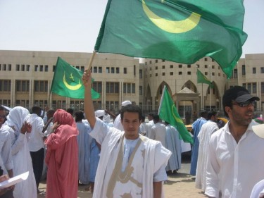 Ahmed lors d'une manifestation à Nouakchott. Photo extraite de la page Facebook du blogueur