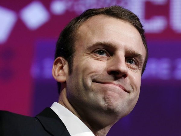 BREAKING NEWS: La loi Macron passe anti-démocratiquement par le recours au 49-3