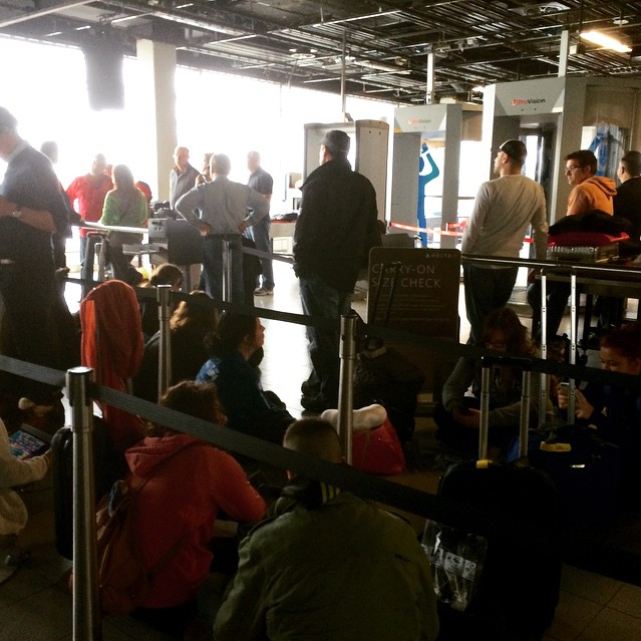 Passagers bloqués à l'aéroport